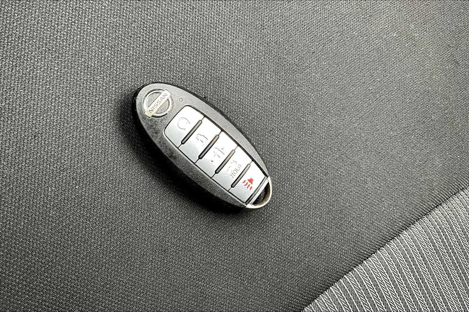 2022 Nissan Sentra SV - Photo 28