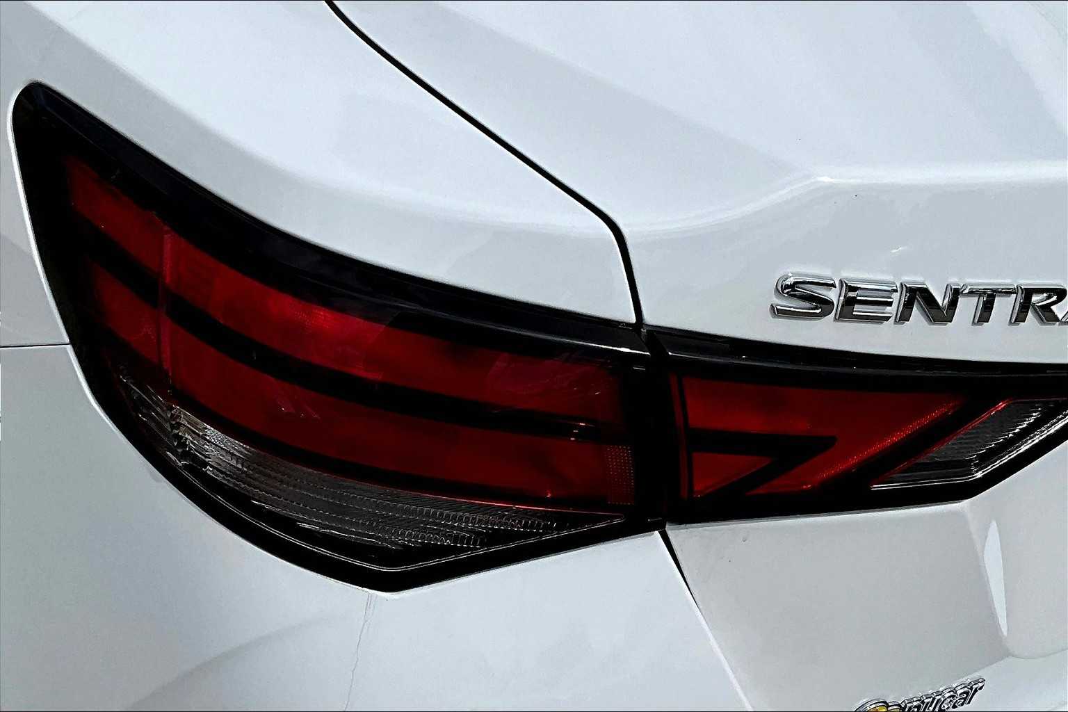 2022 Nissan Sentra SV - Photo 31