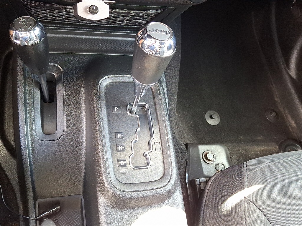 2018 Jeep Wrangler JK Unlimited Sport - Photo 16