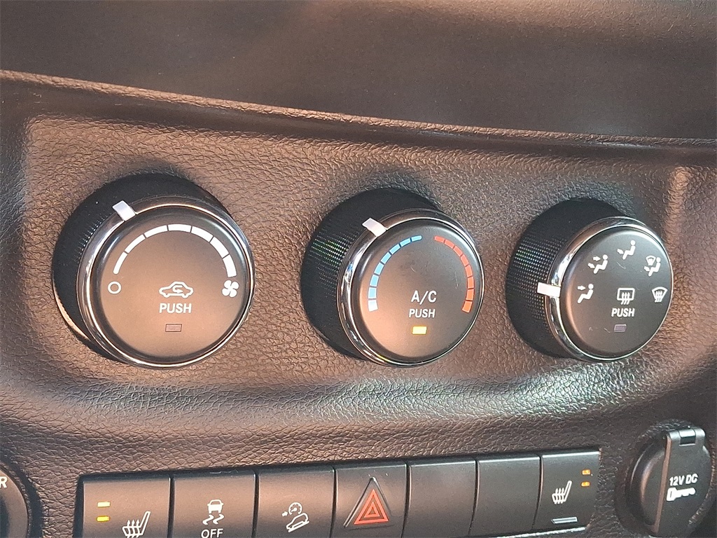 2018 Jeep Wrangler JK Unlimited Sport - Photo 17