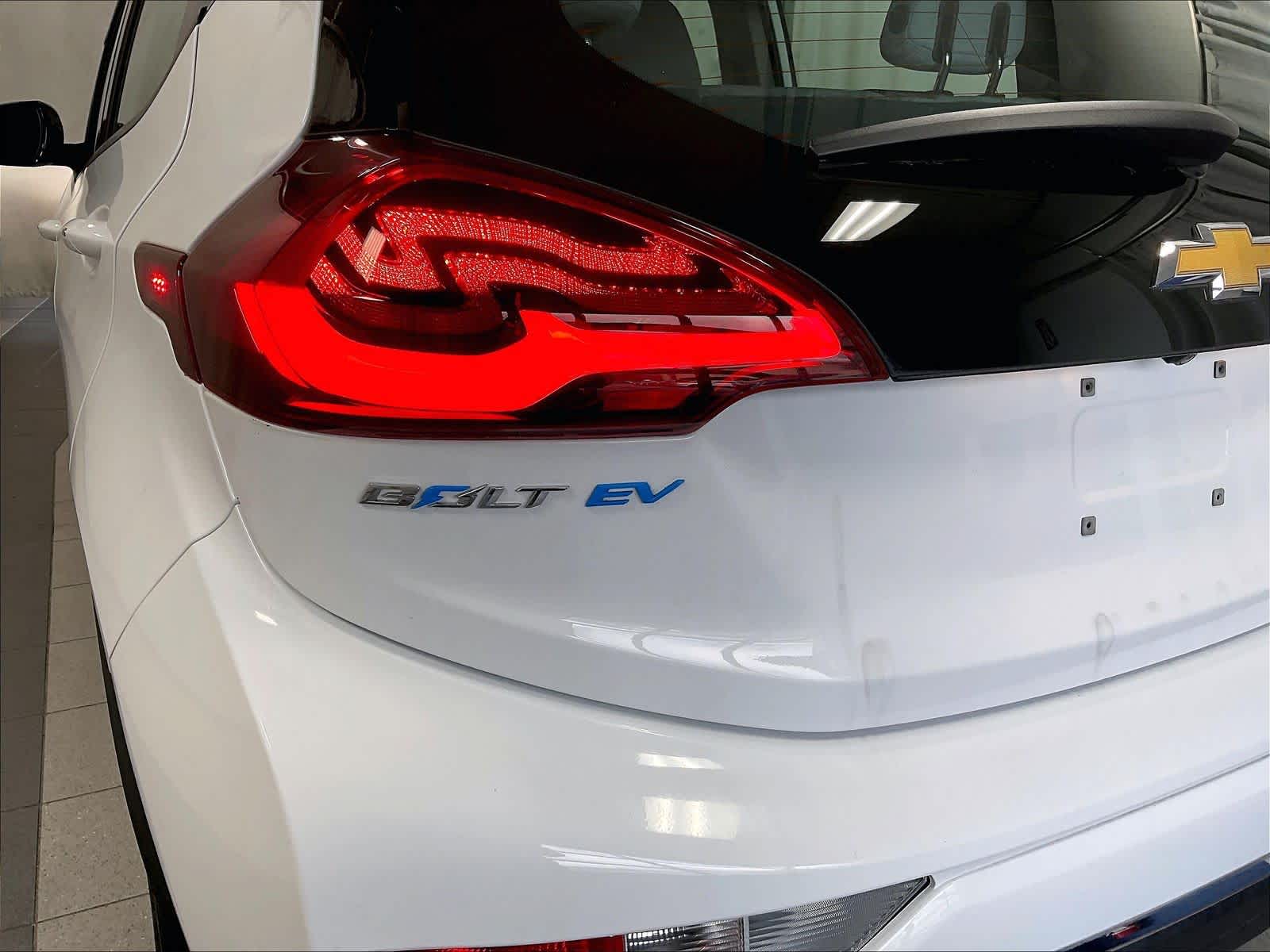 2017 Chevrolet Bolt EV LT - Photo 28