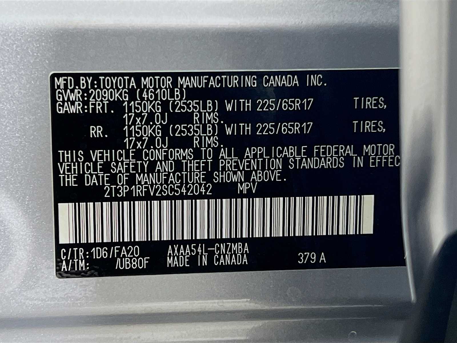 2025 Toyota RAV4 XLE - Photo 20