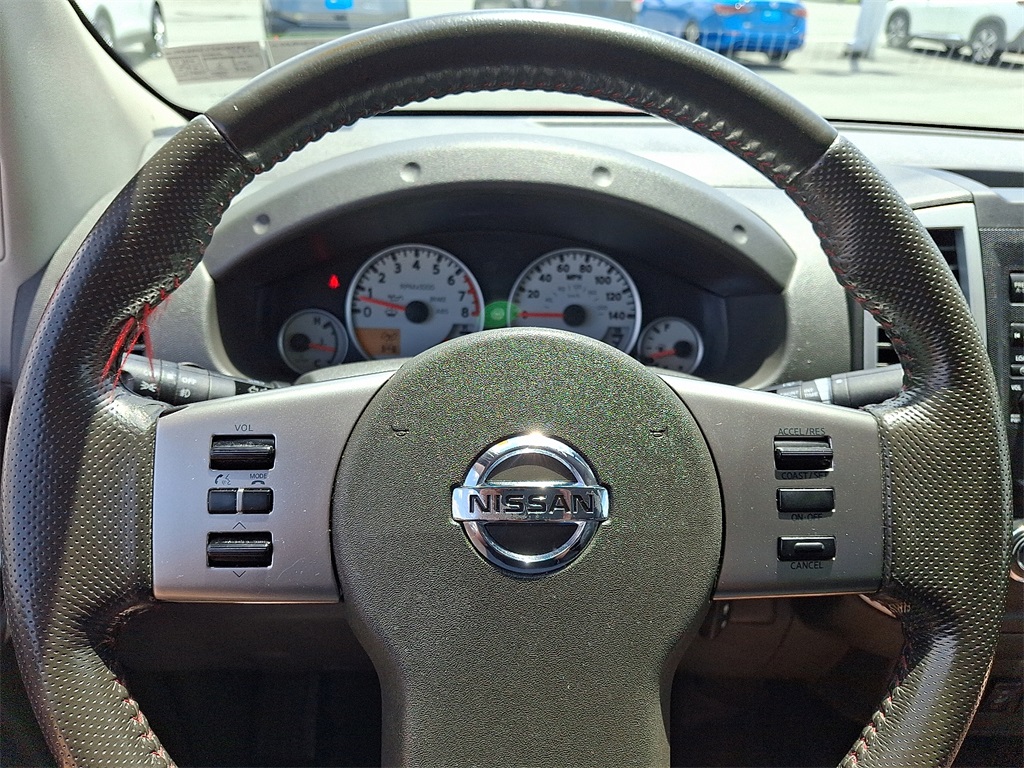 2010 Nissan Frontier PRO-4X - Photo 19
