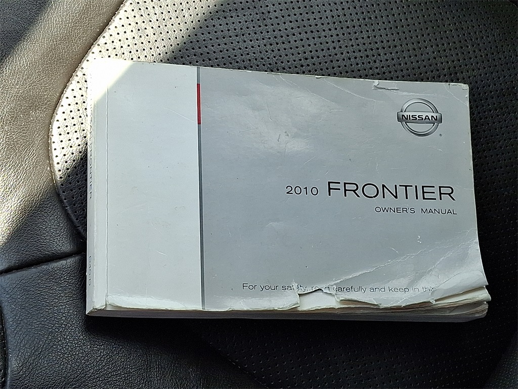 2010 Nissan Frontier PRO-4X - Photo 26