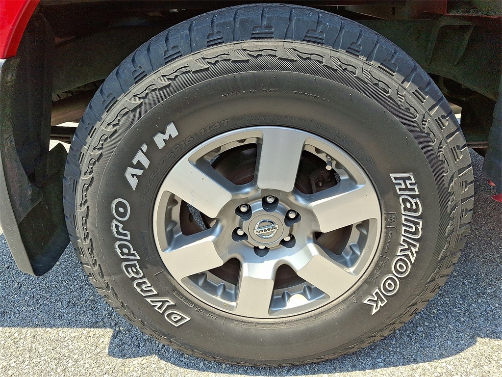 2010 Nissan Frontier  - Photo 8