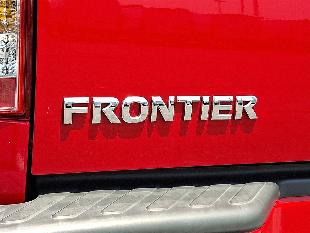 2010 Nissan Frontier  - Photo 9