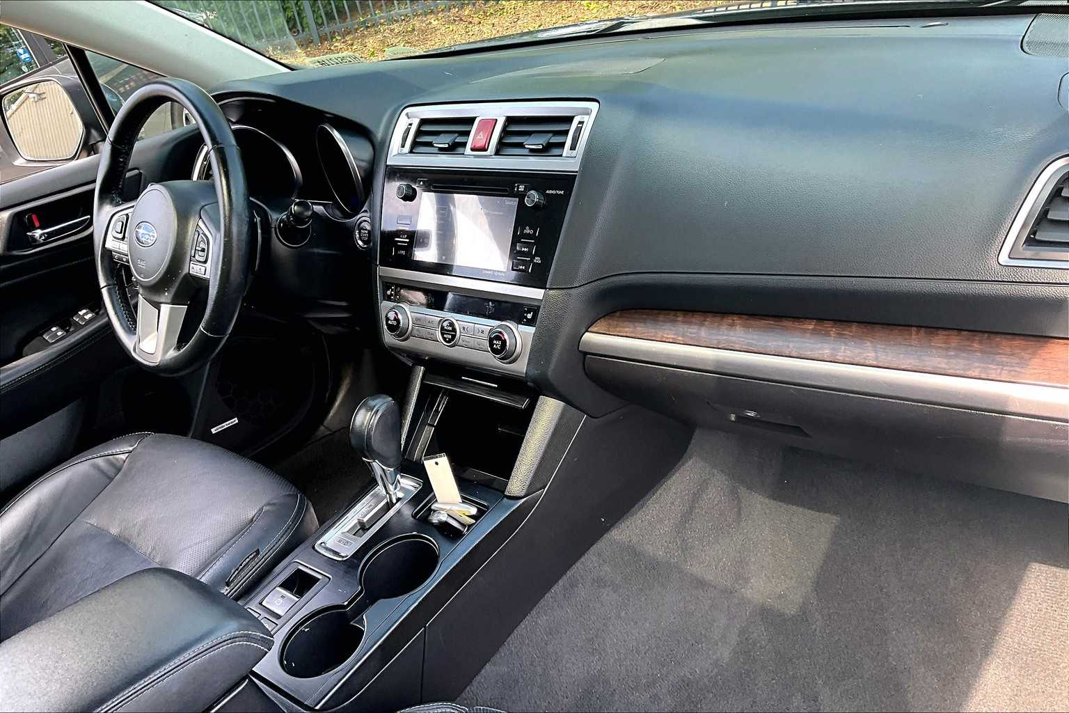 2016 Subaru Outback 2.5i Limited - Photo 14