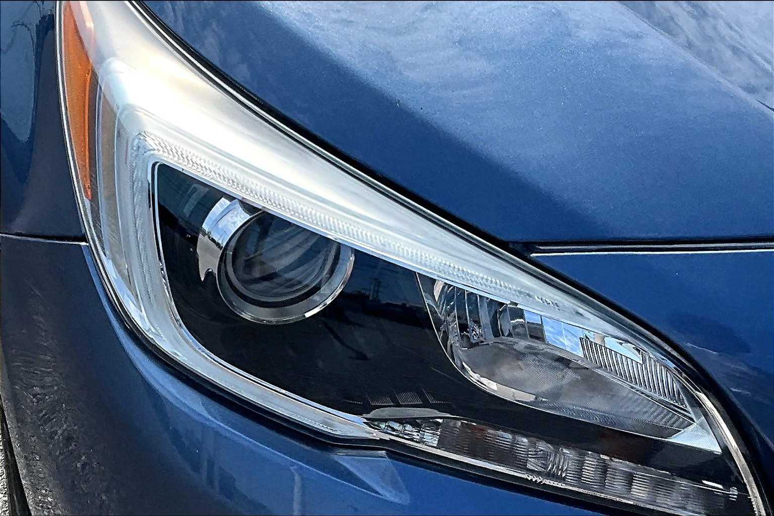 2016 Subaru Outback 2.5i Limited - Photo 29