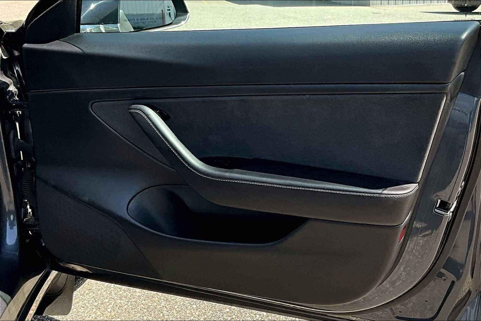 2020 Tesla Model 3 Long Range - Photo 12
