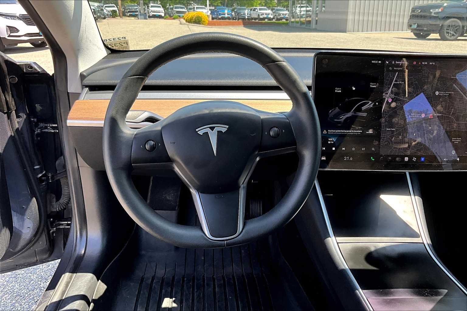 2020 Tesla Model 3 Long Range - Photo 17