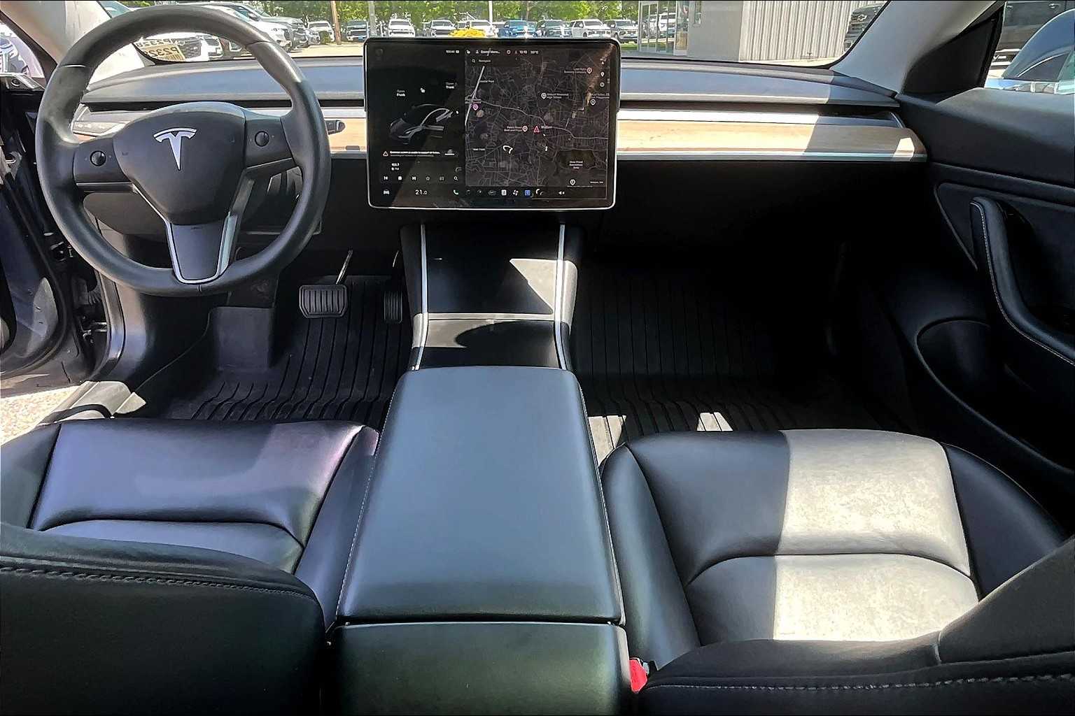 2020 Tesla Model 3 Long Range - Photo 21