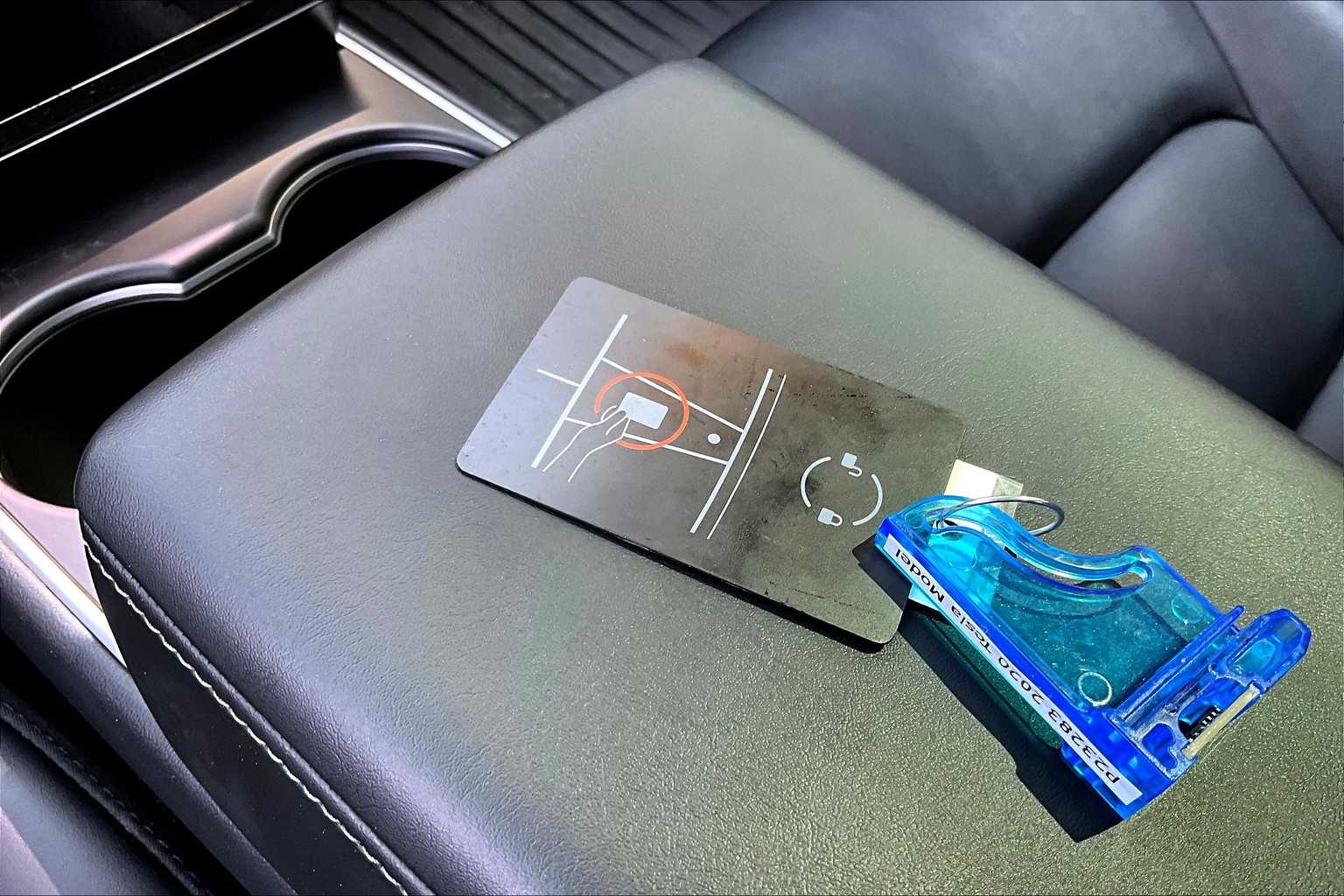 2020 Tesla Model 3 Long Range - Photo 28