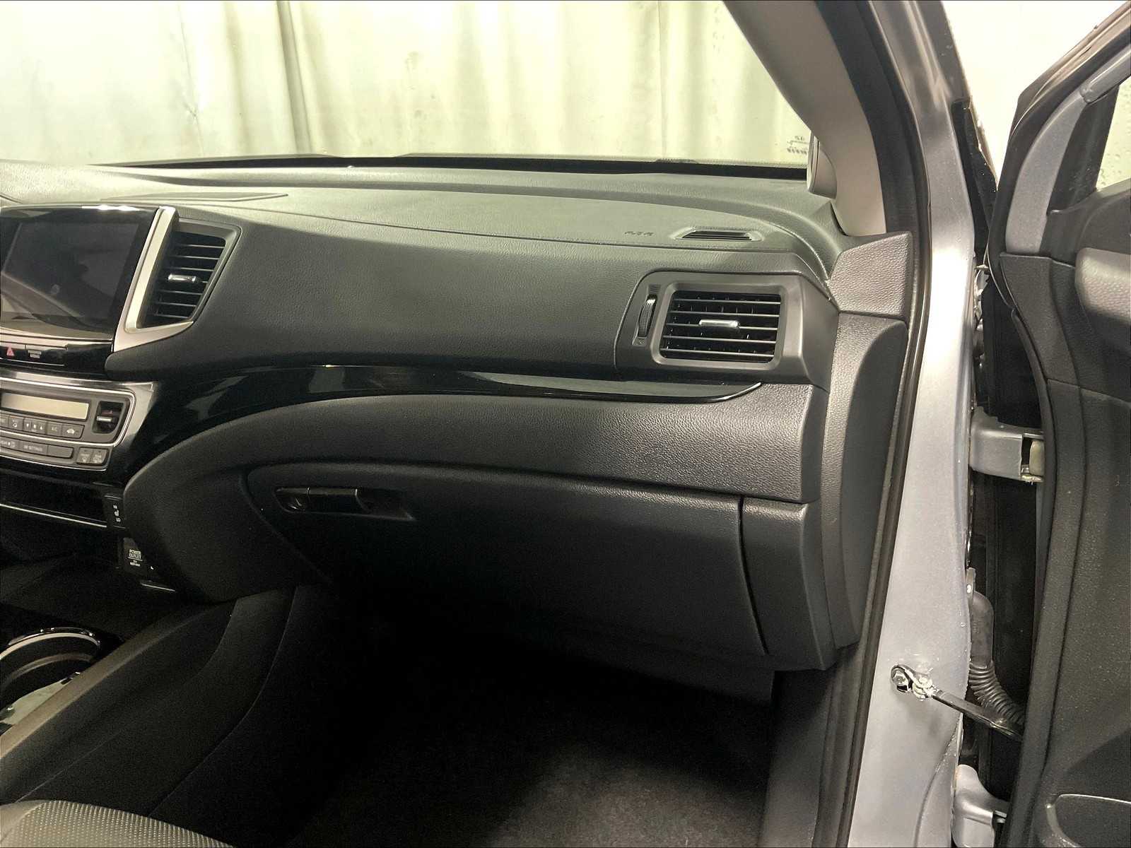 2019 Honda Ridgeline RTL-E - Photo 13