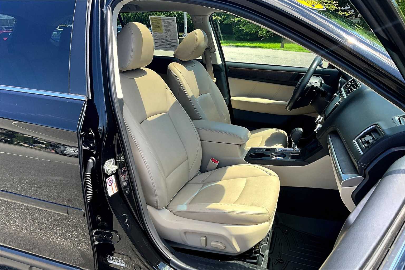 2018 Subaru Outback Limited - Photo 11