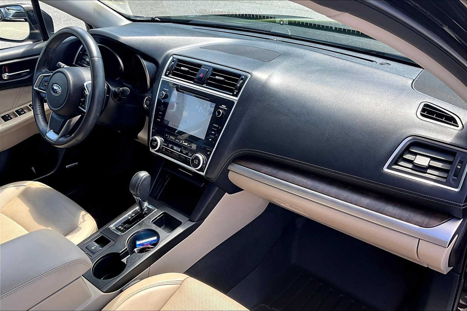 2018 Subaru Outback Limited - Photo 14