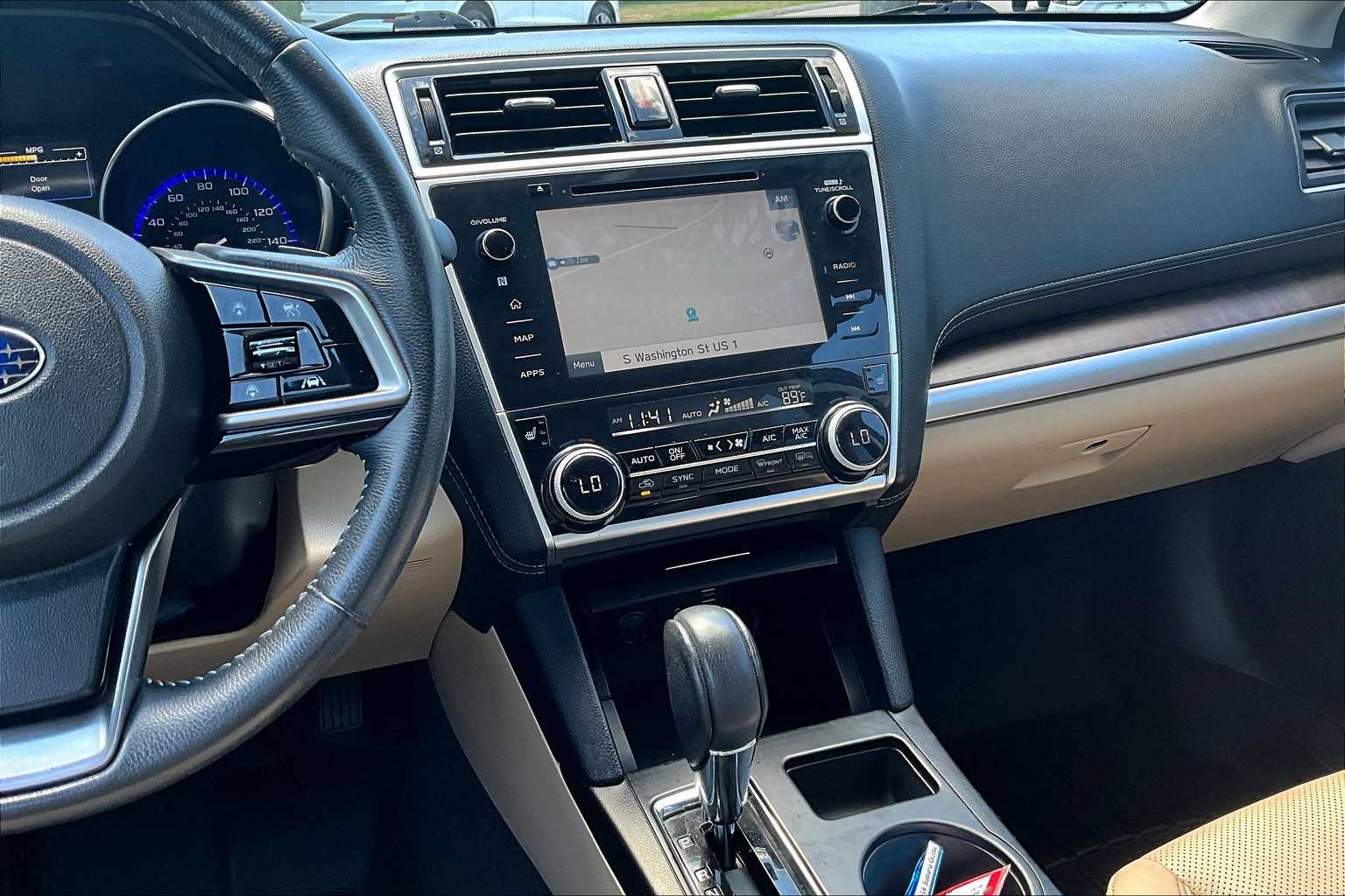 2018 Subaru Outback Limited - Photo 18