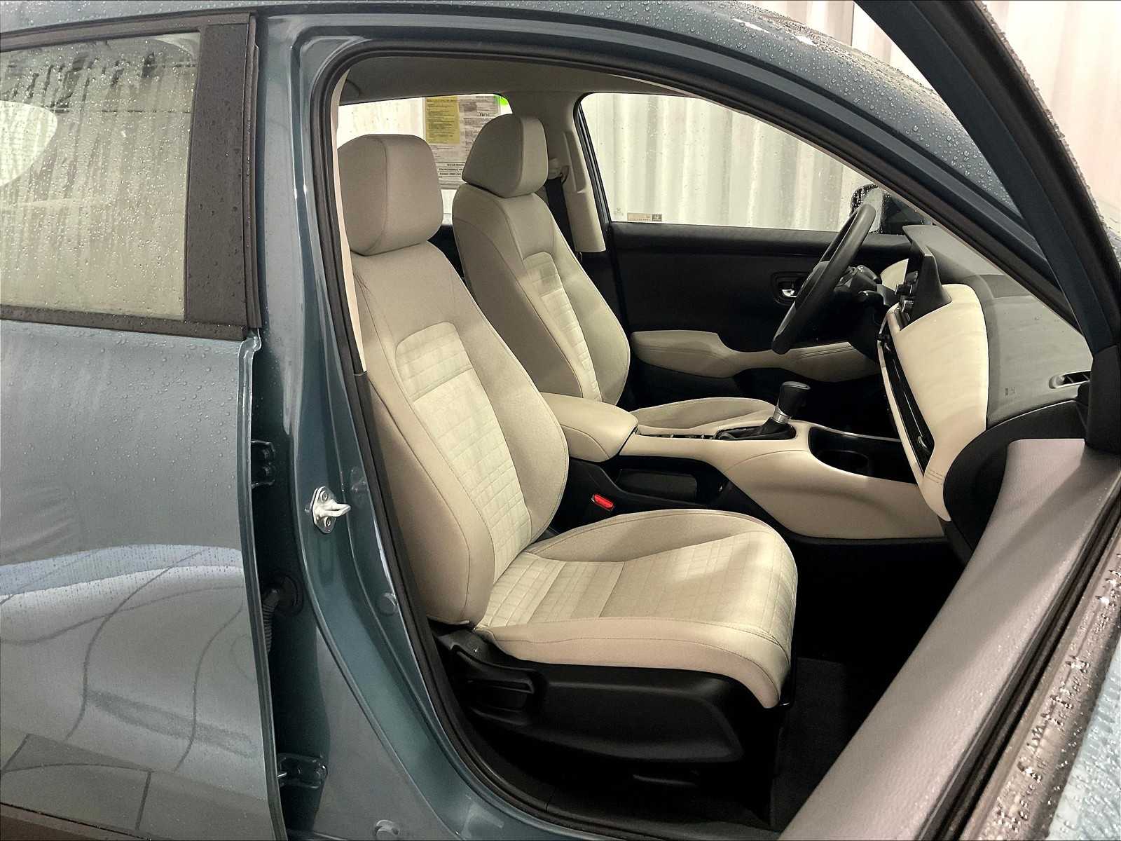 2023 Honda HR-V LX - Photo 11
