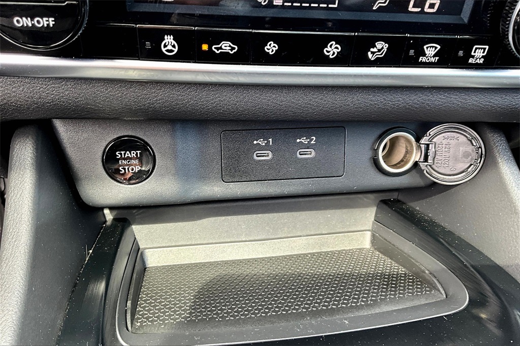2024 Nissan Rogue SV - Photo 26