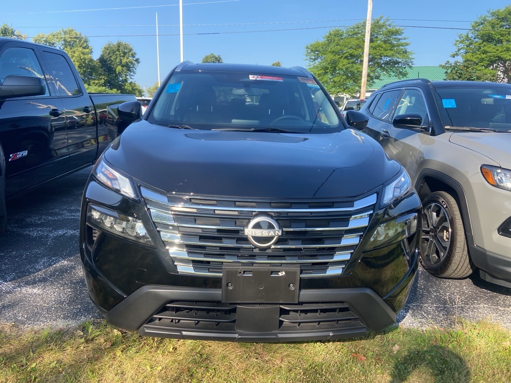 2024 Nissan Rogue SV - Photo 5