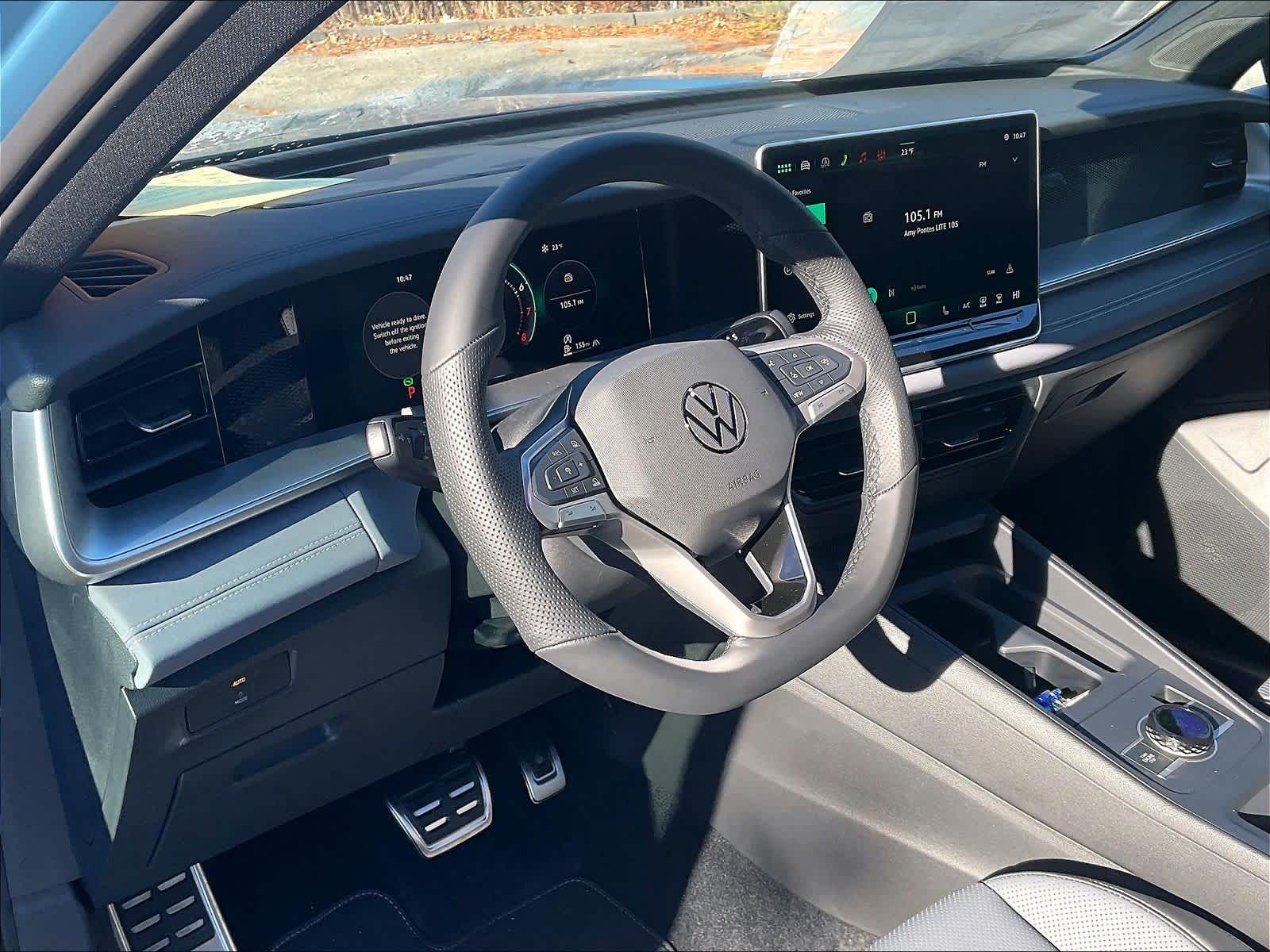 2026 Volkswagen Tiguan SE R-Line Black - Photo 9