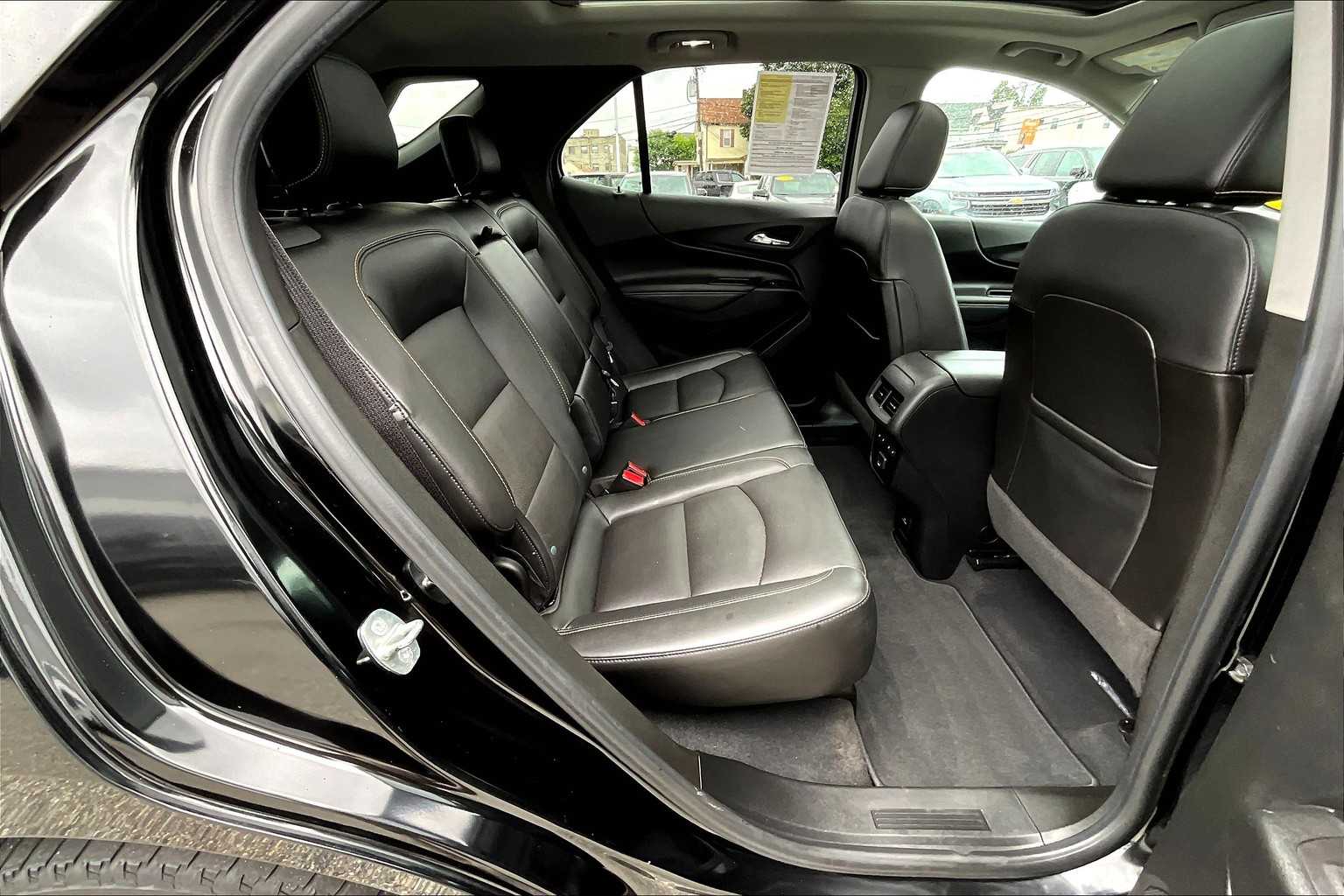 2019 Chevrolet Equinox Premier - Photo 16