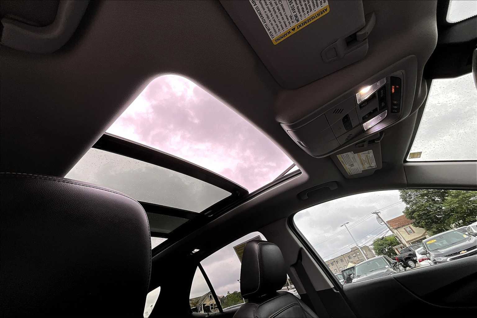 2019 Chevrolet Equinox Premier - Photo 22