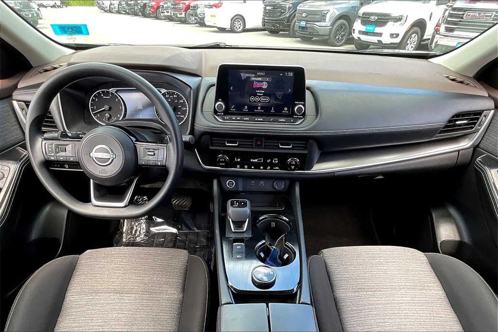 2023 Nissan Rogue SV - Photo 20