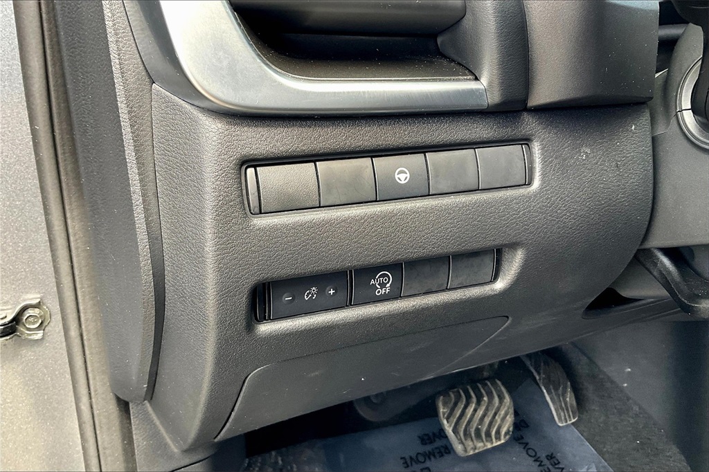 2023 Nissan Rogue SV - Photo 25