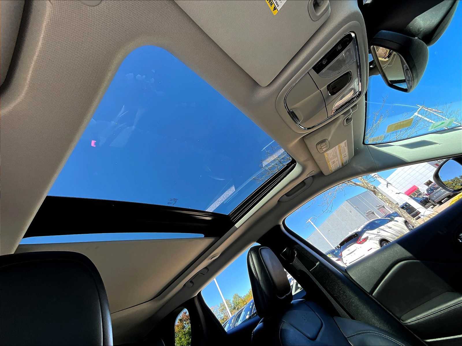 2021 Jeep Cherokee Limited - Photo 22