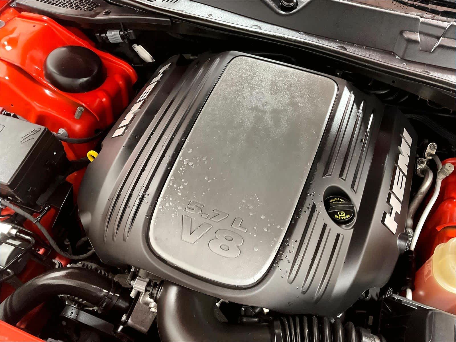 2022 Dodge Challenger R/T - Photo 34