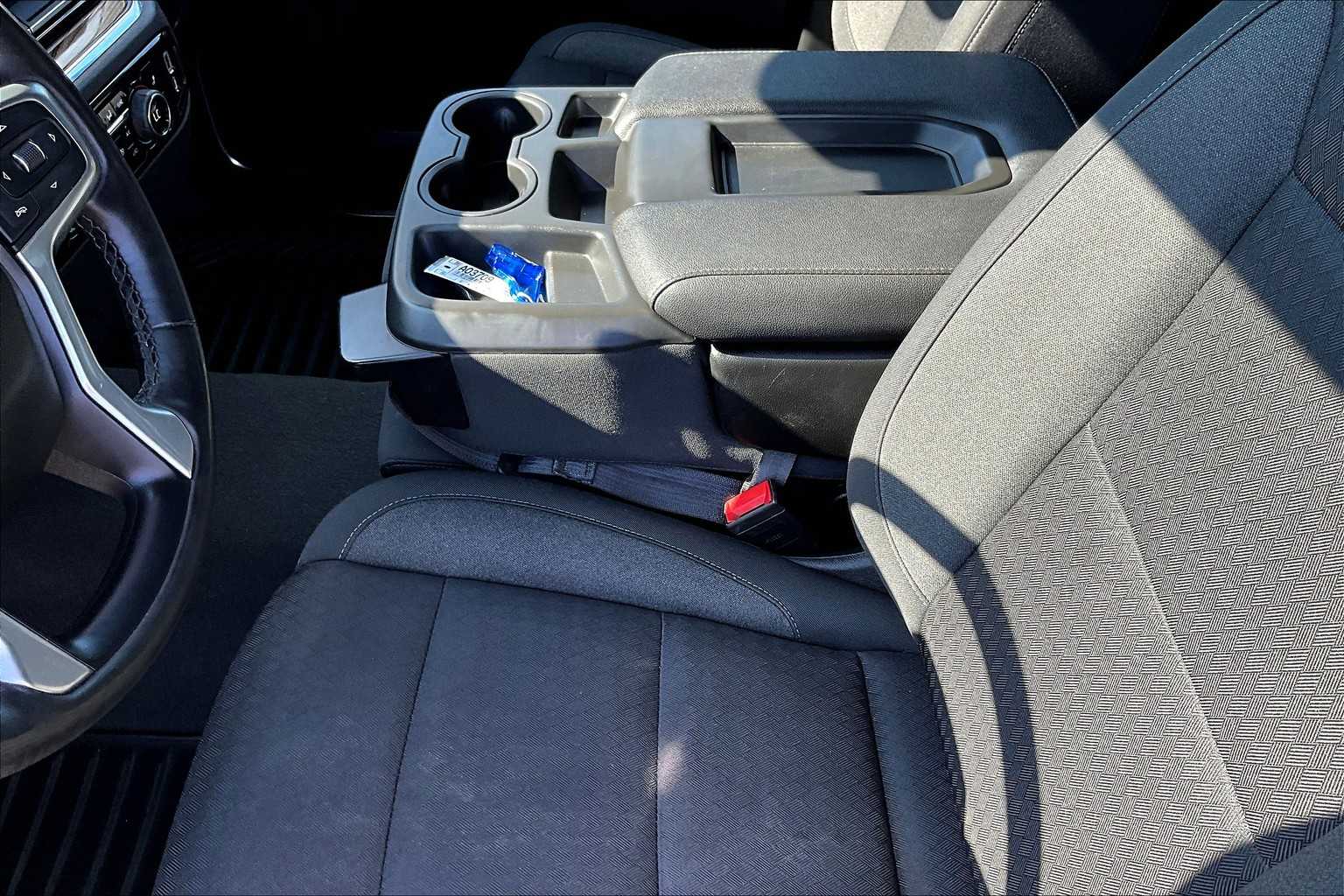 2023 Chevrolet Silverado 1500 LT - Photo 20