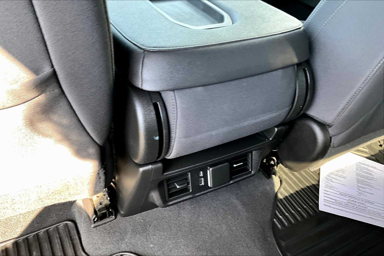 2023 Chevrolet Silverado 1500 LT - Photo 26