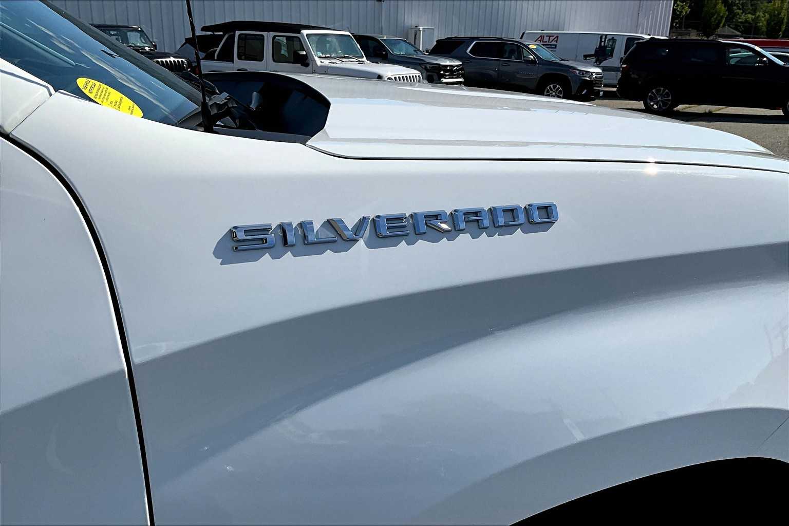2023 Chevrolet Silverado 1500 LT - Photo 27