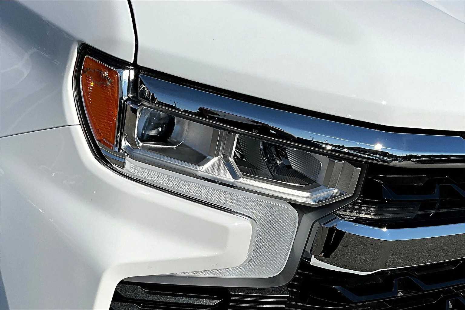 2023 Chevrolet Silverado 1500 LT - Photo 32