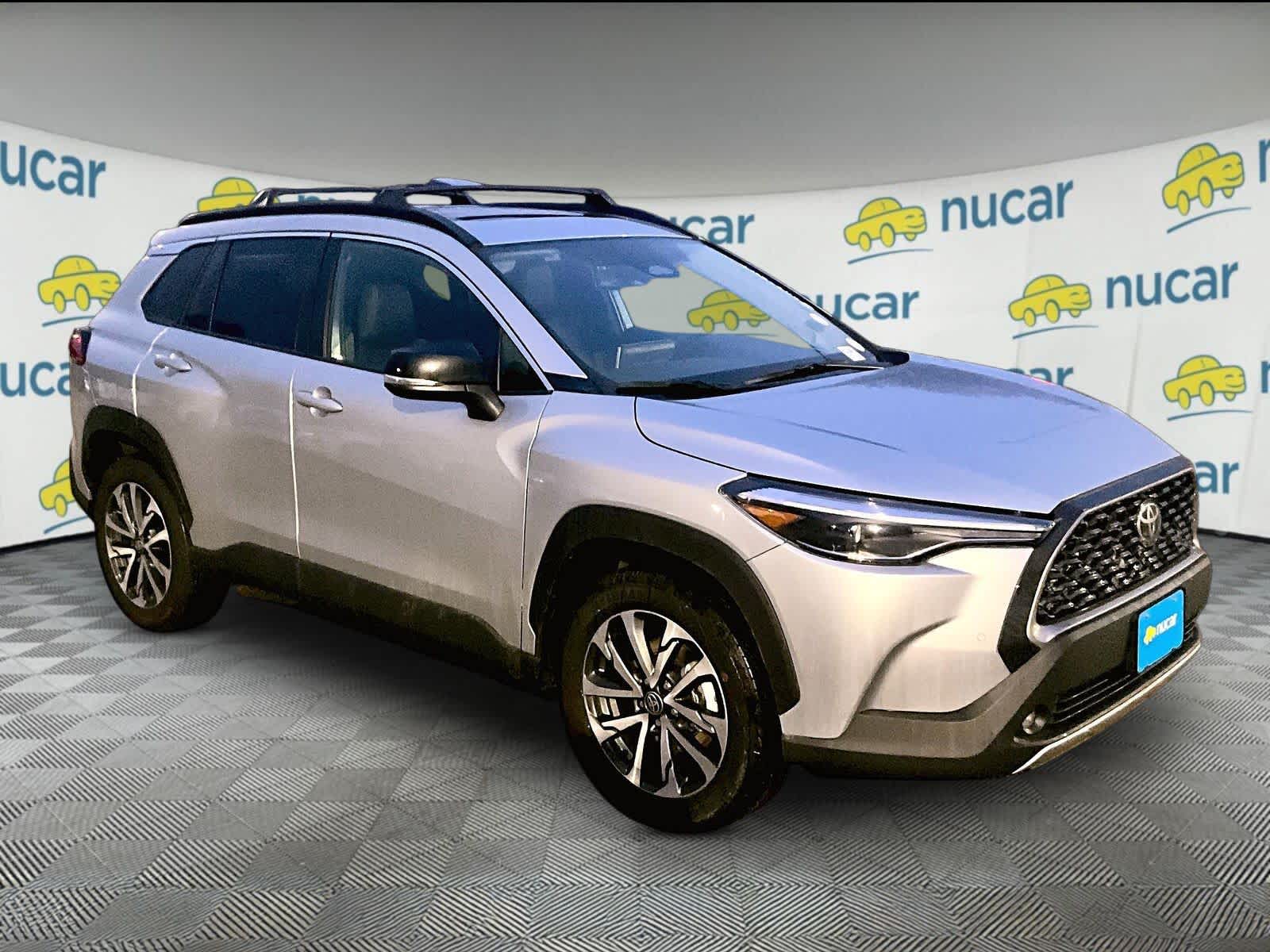 2025 Toyota Corolla Cross XLE