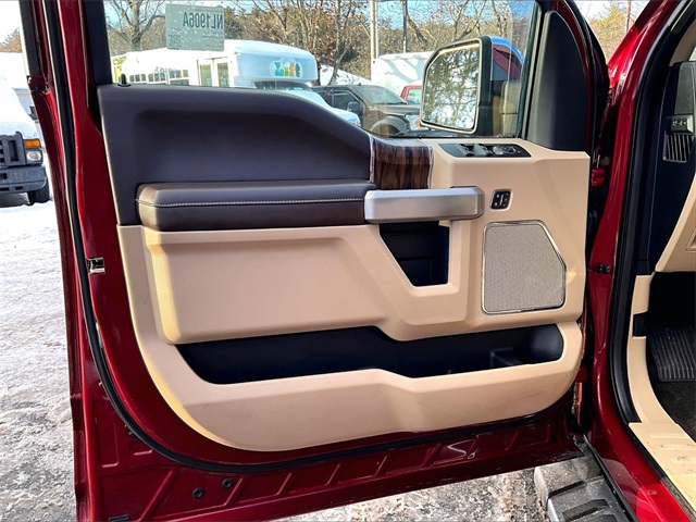 2018 Ford F-150 Lariat - Photo 19