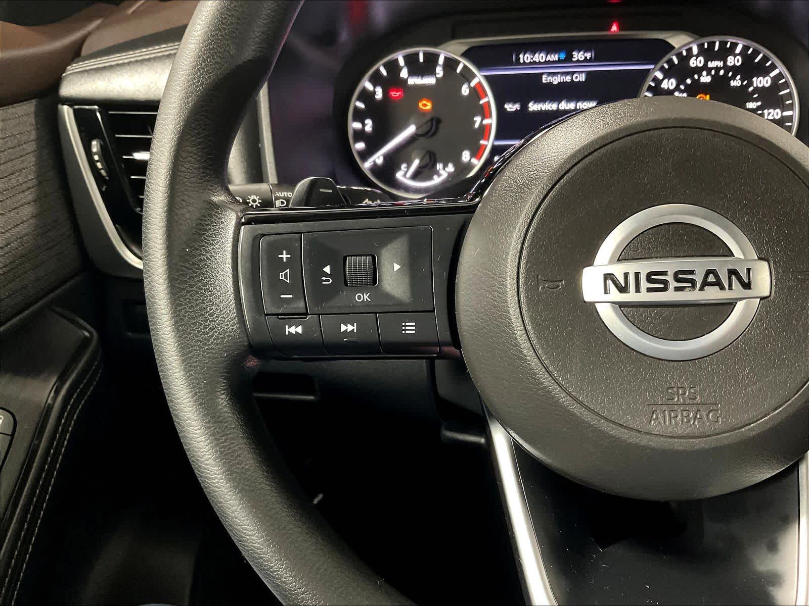 2021 Nissan Rogue SV - Photo 22