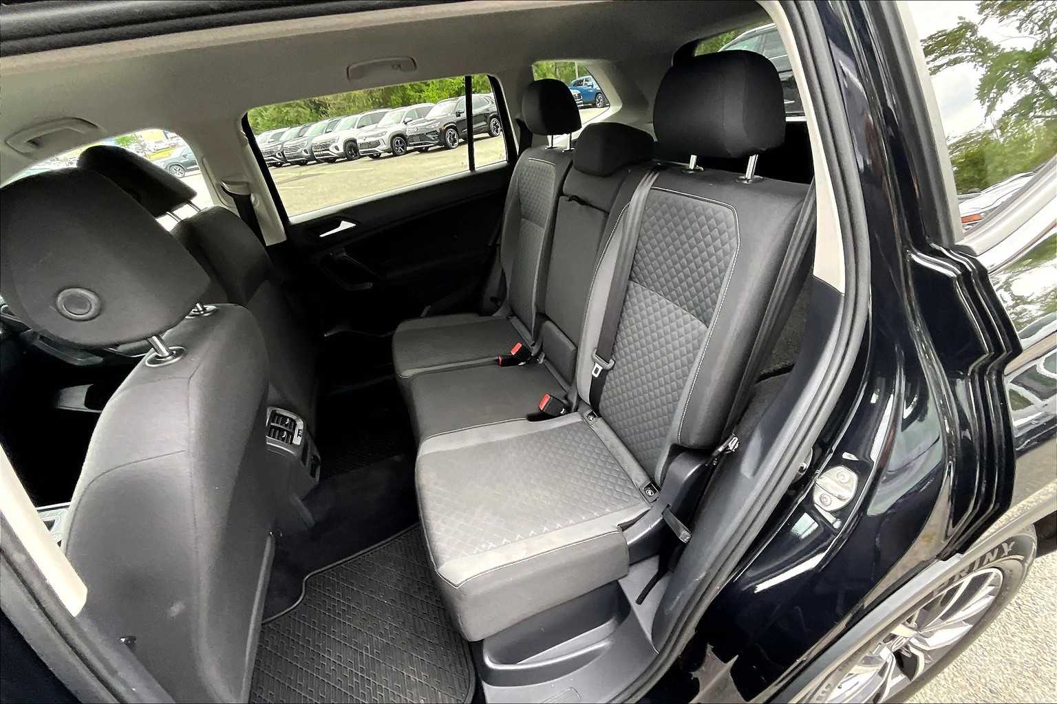2021 Volkswagen Tiguan S - Photo 15