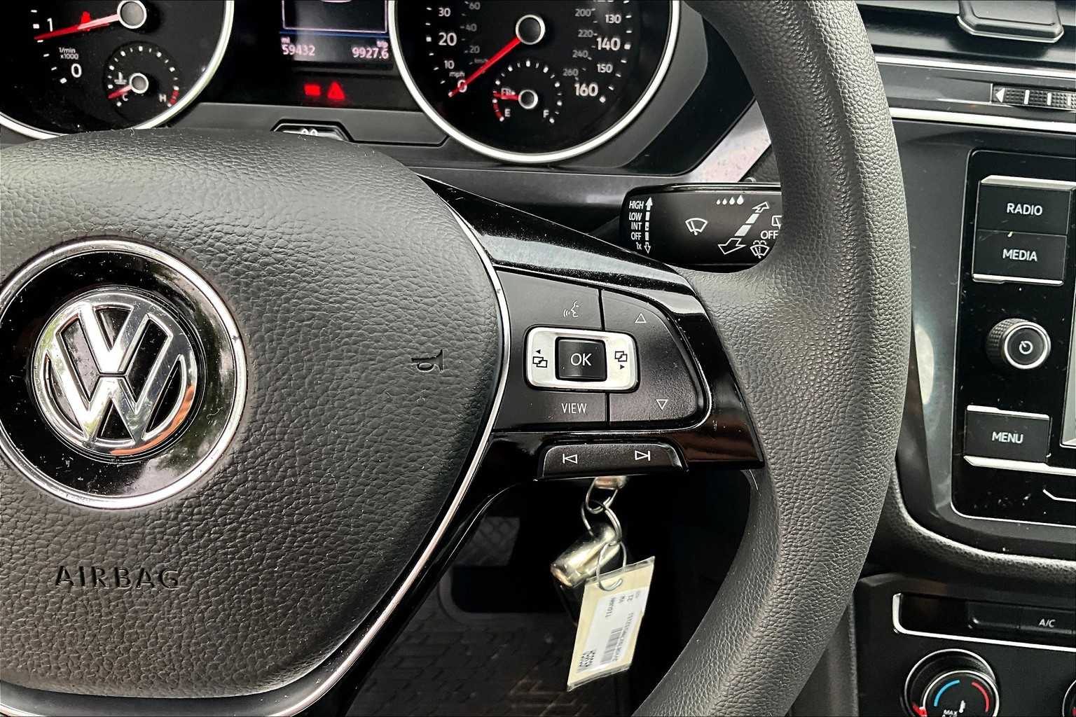 2021 Volkswagen Tiguan S - Photo 23