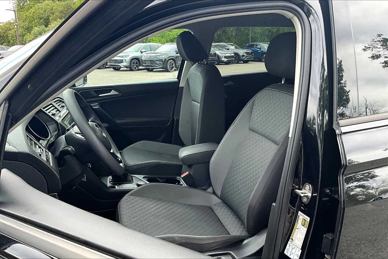 2021 Volkswagen Tiguan S - Photo 10
