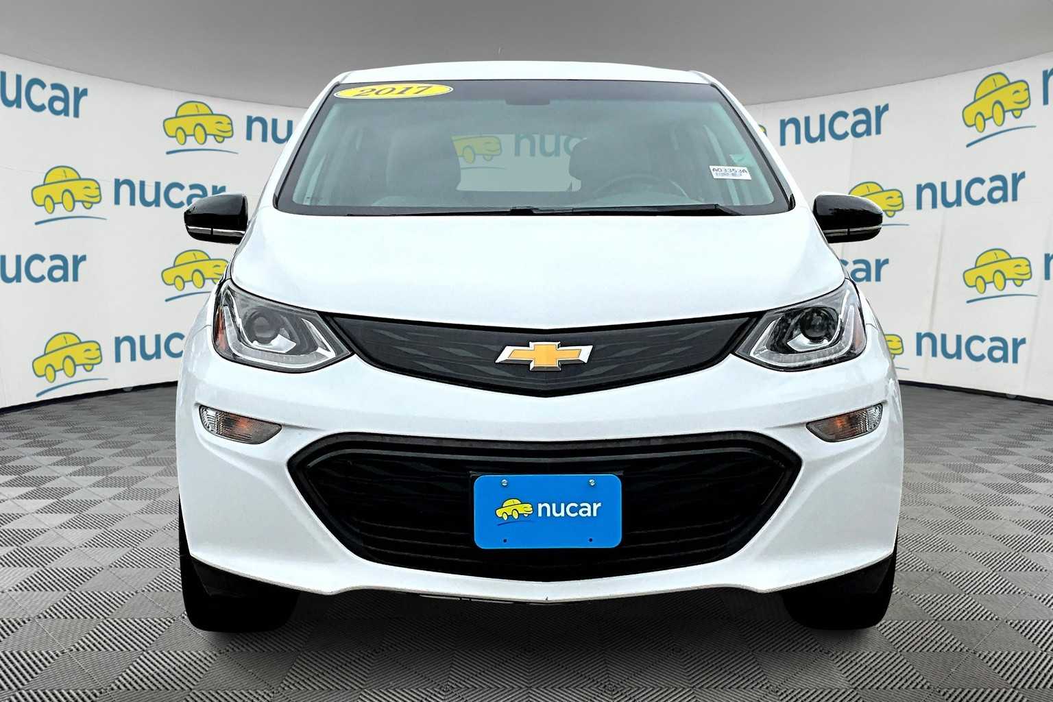 2017 Chevrolet Bolt EV LT - Photo 2