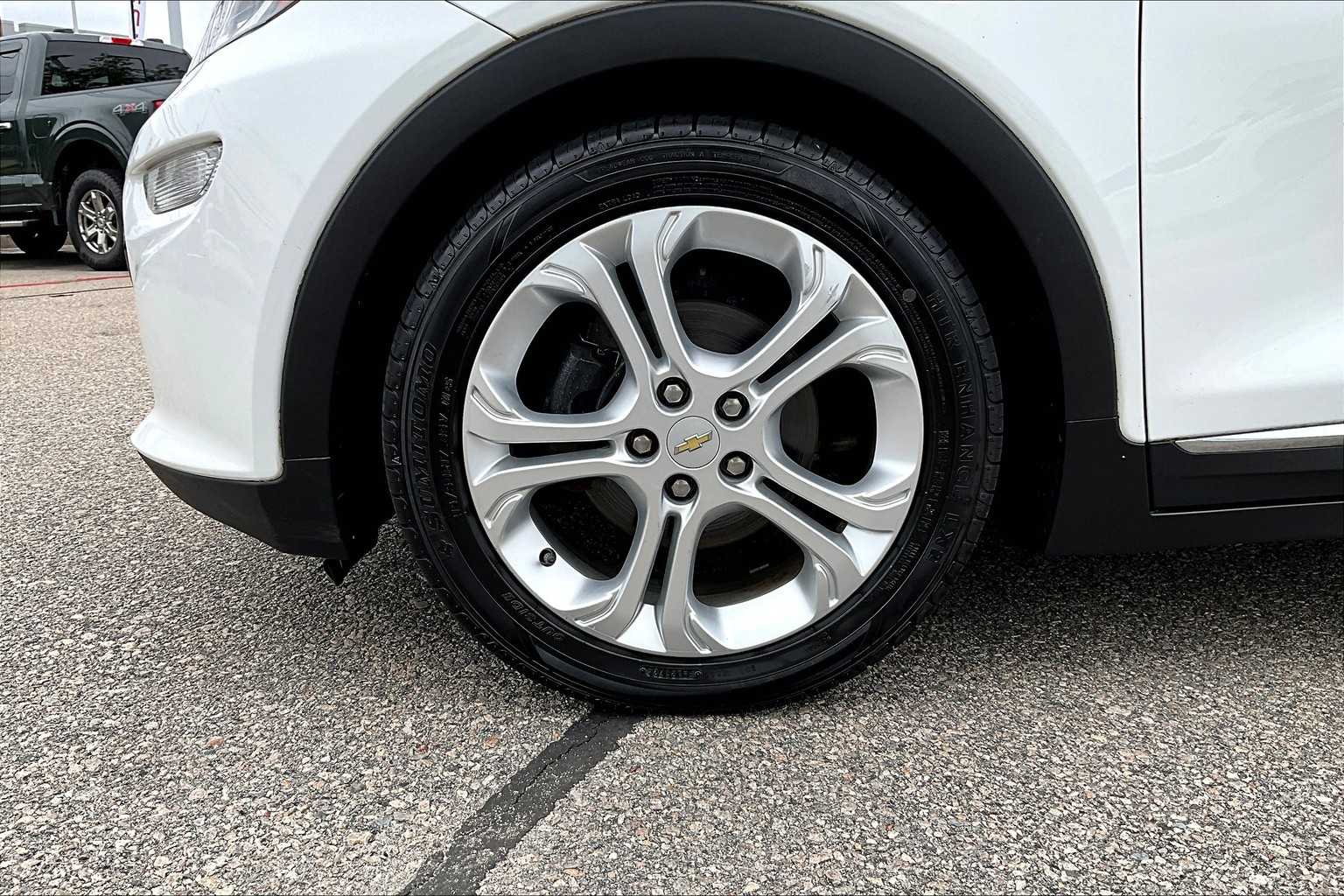 2017 Chevrolet Bolt EV LT - Photo 7