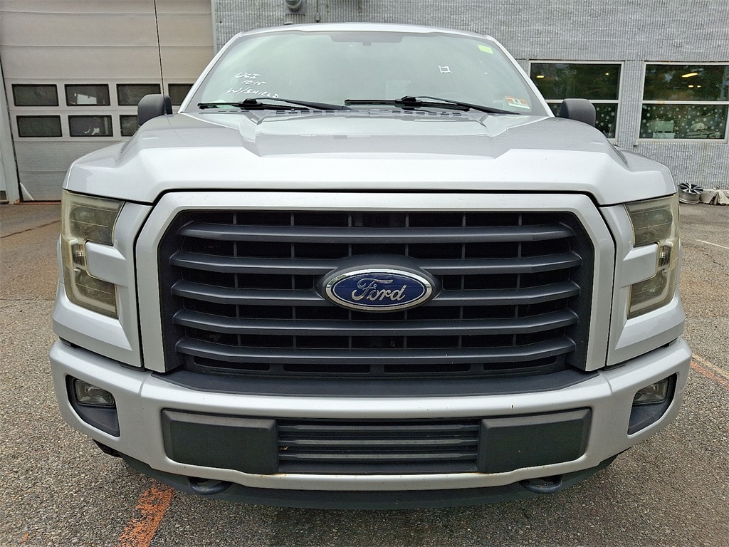 2015 Ford F-150 XLT - Photo 2