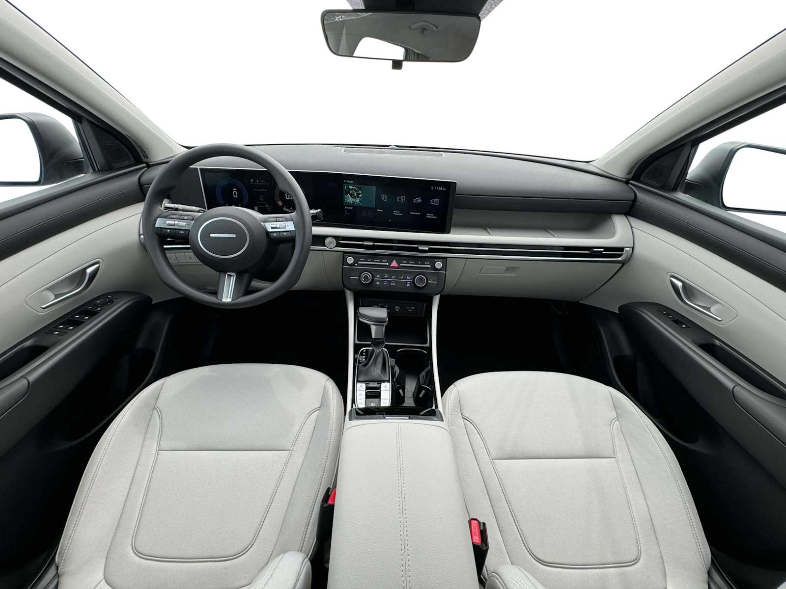 2025 Hyundai Tucson SE - Photo 13