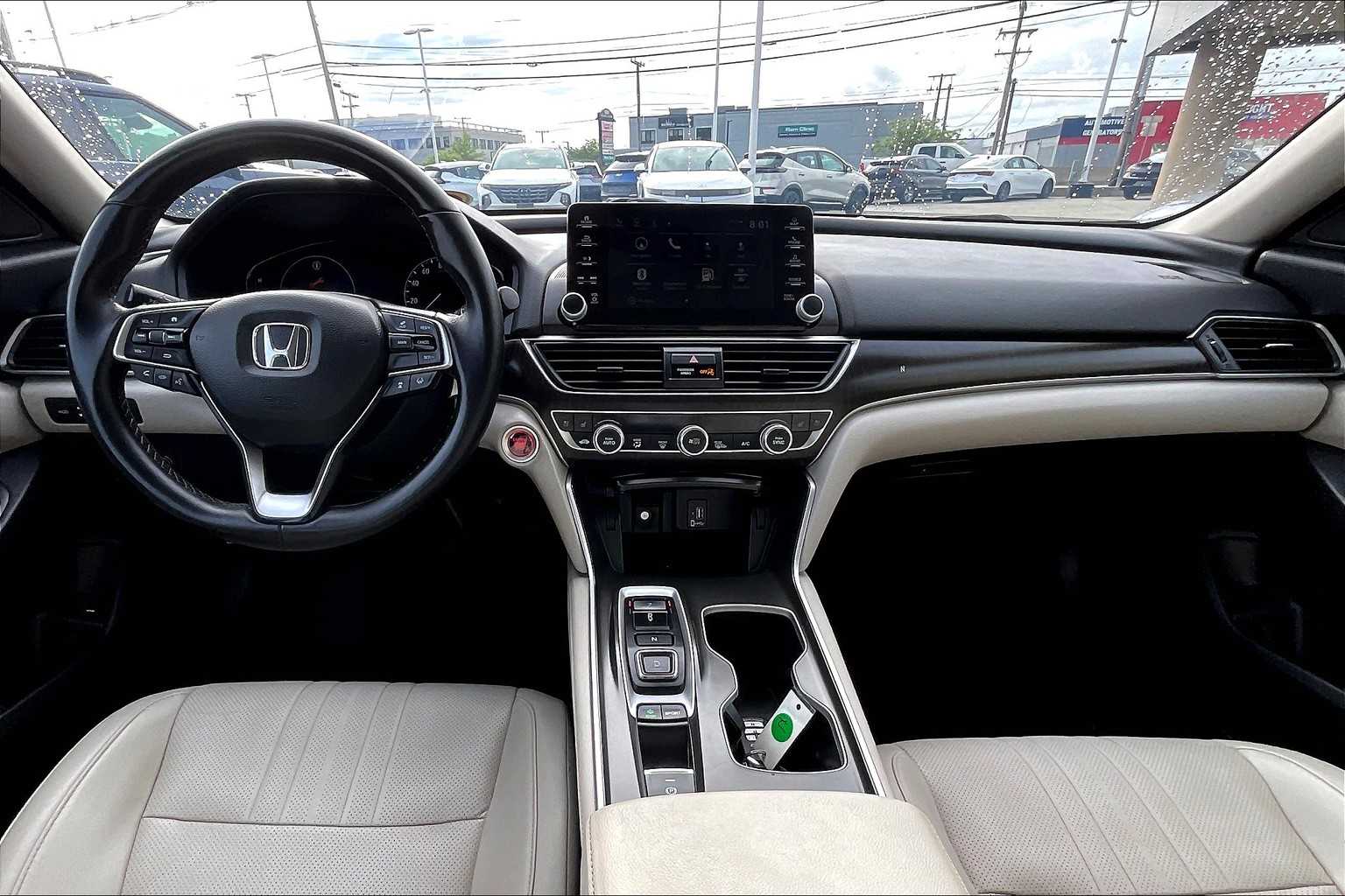 2018 Honda Accord Touring 2.0T - Photo 21