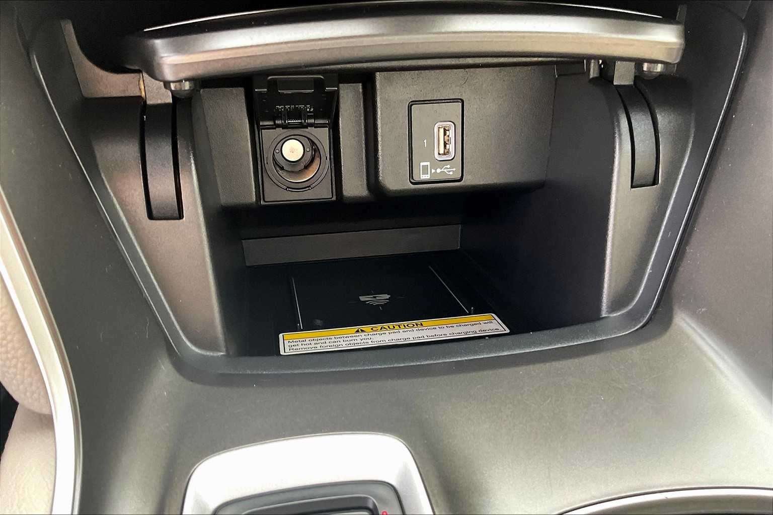 2018 Honda Accord Touring 2.0T - Photo 27