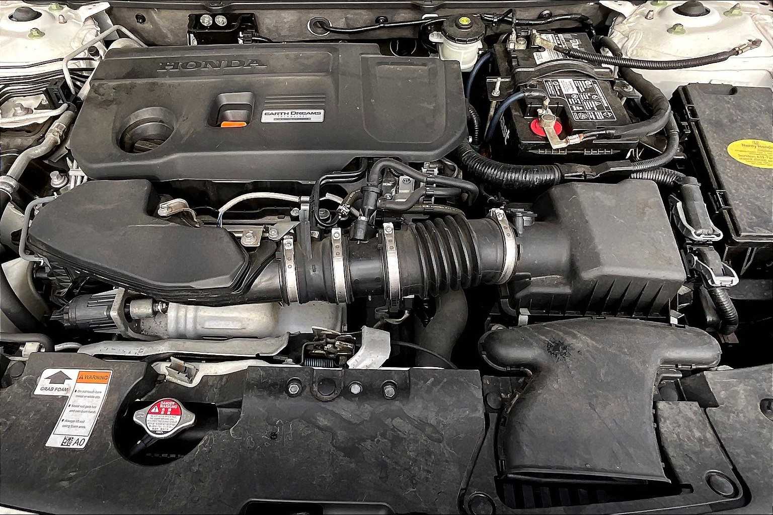 2018 Honda Accord Touring 2.0T - Photo 30