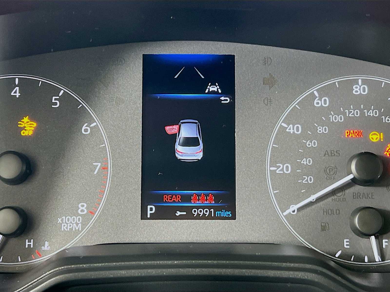 2024 Toyota Corolla LE - Photo 12