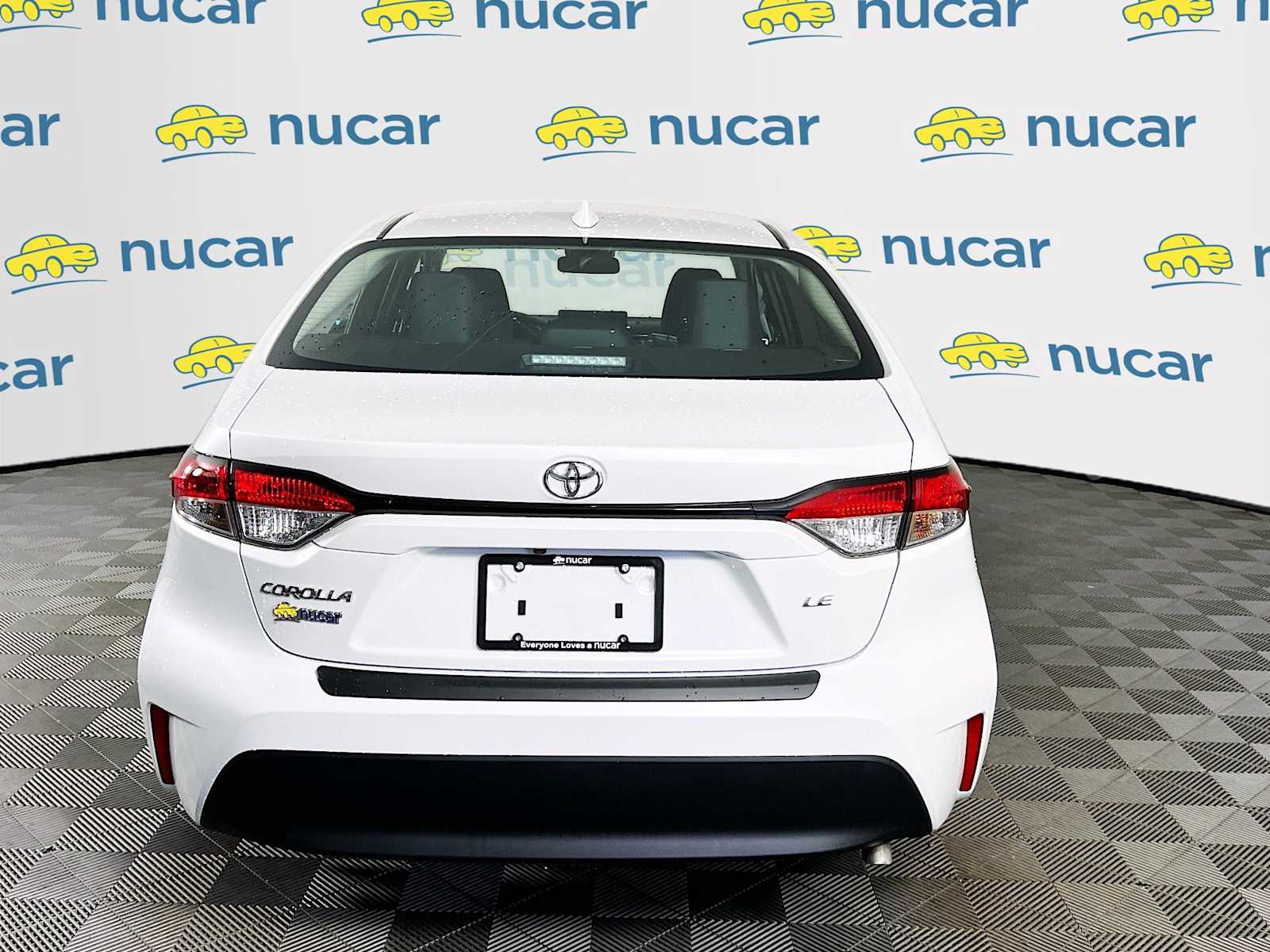 2024 Toyota Corolla LE - Photo 6