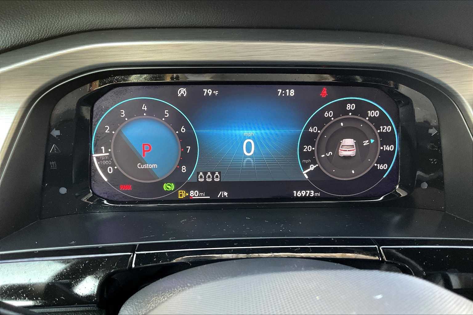 2024 Volkswagen Atlas Cross Sport 2.0T SE w/Technology - Photo 24